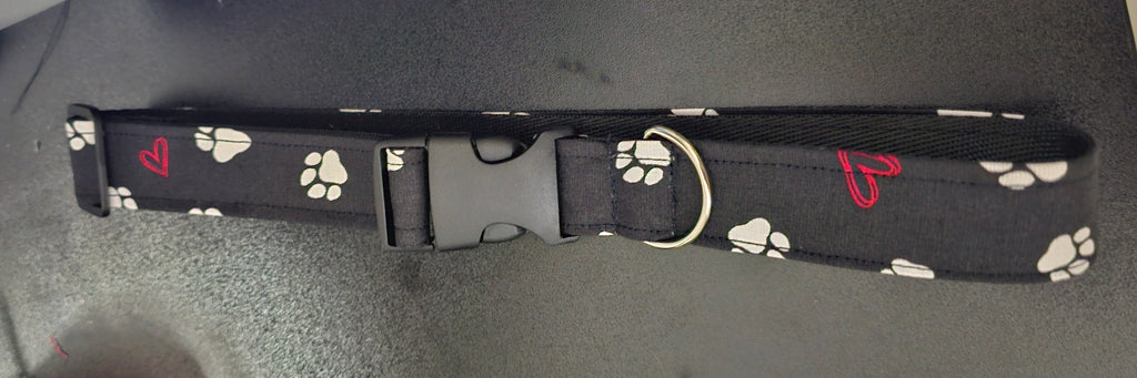 Black Paws & Hearts Collar - Big Paw Collection
