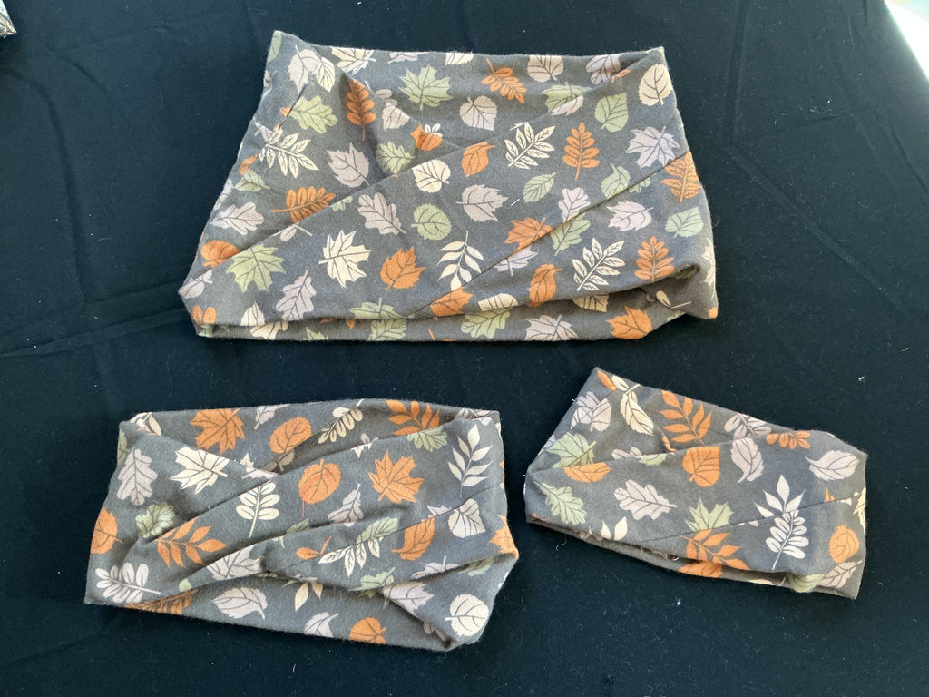 Fall leaves infinity scarf - Never ending style collection